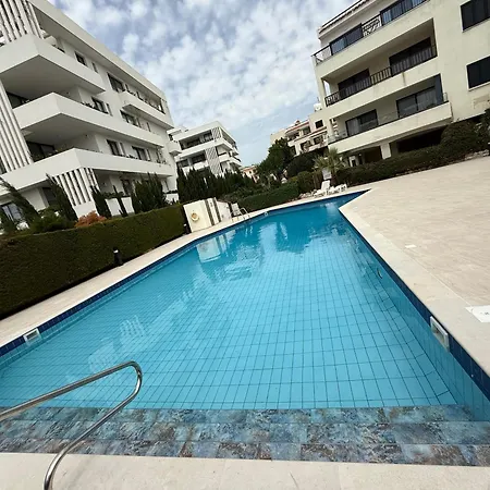 Kings Avenue - Natalia's Paphos