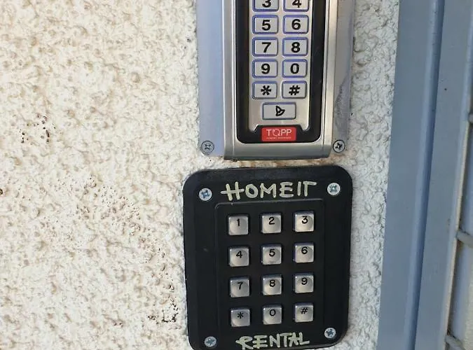 Kings Avenue - Natalia's Paphos